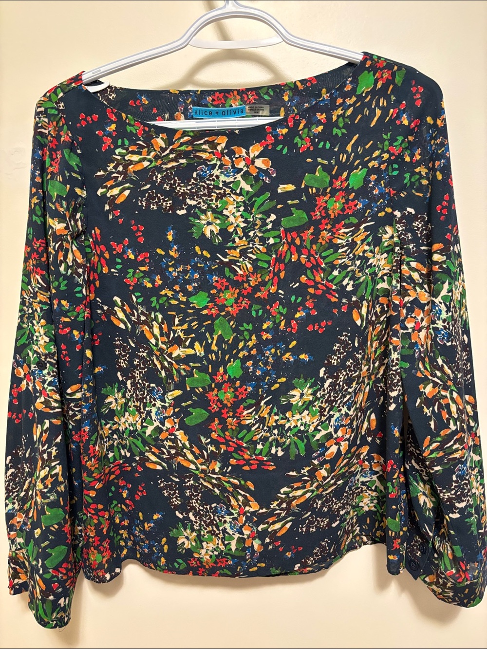 Alice + Olivia Blouse boat neck navy blue with floral print size M